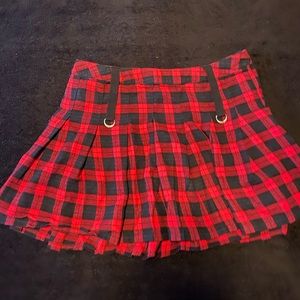 Black And Red Paid Pleaded Skirt